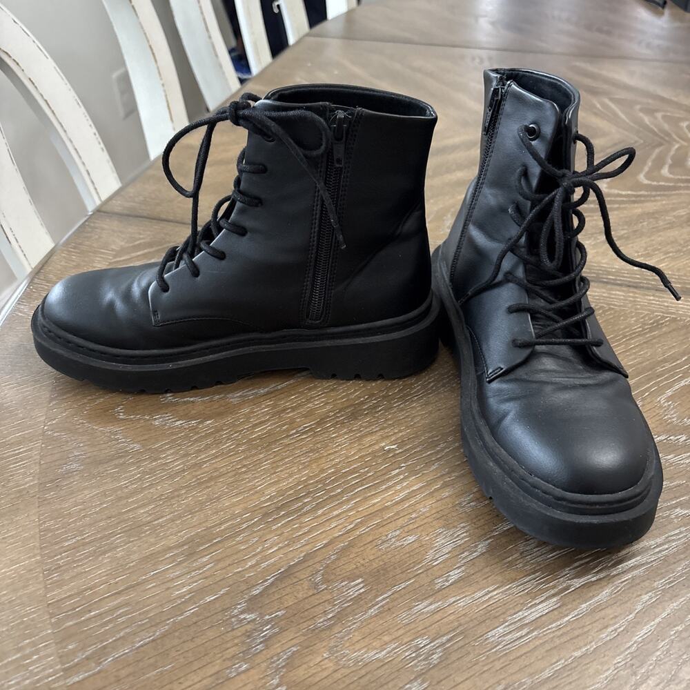 Zara Women’s Black Combat Boots Size 37/7 - Picture 3 of 9